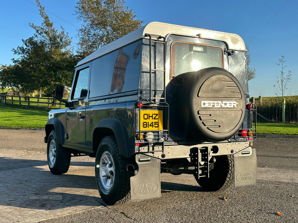 Land Rover Defender 90 SWB DIESEL in Down