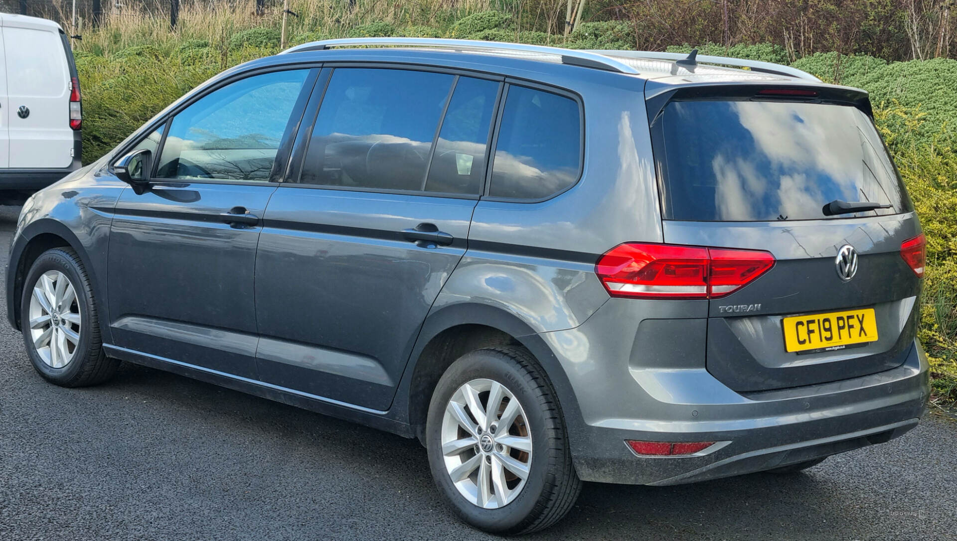 Volkswagen Touran DIESEL ESTATE in Armagh