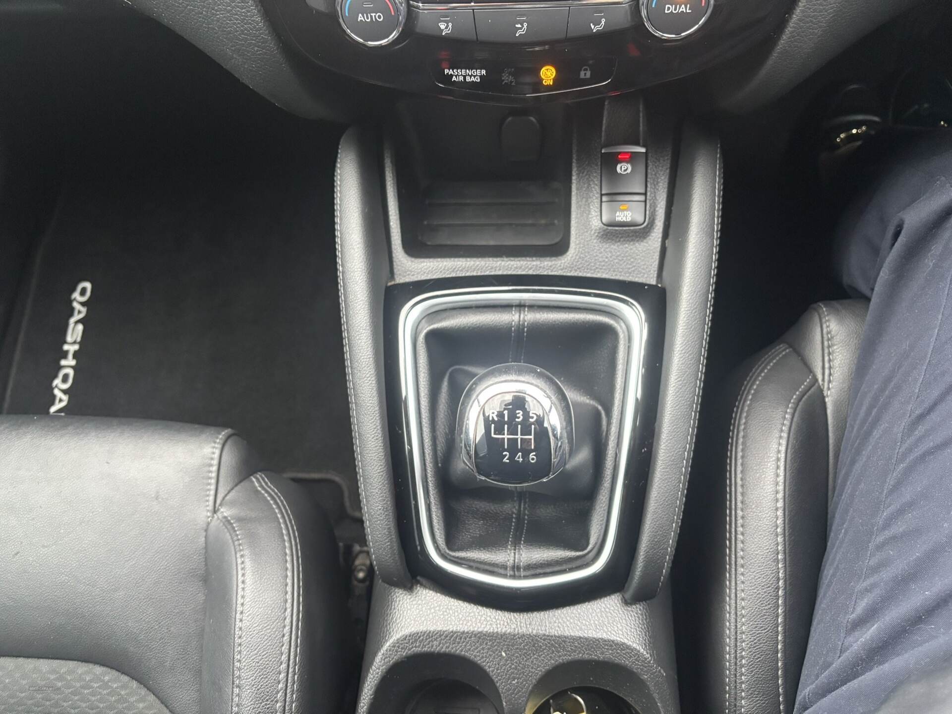 Feb 2020 Nissan Qashqai 1.3 DiG-T Tekna 5dr
