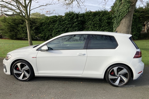 Volkswagen Golf HATCHBACK in Antrim