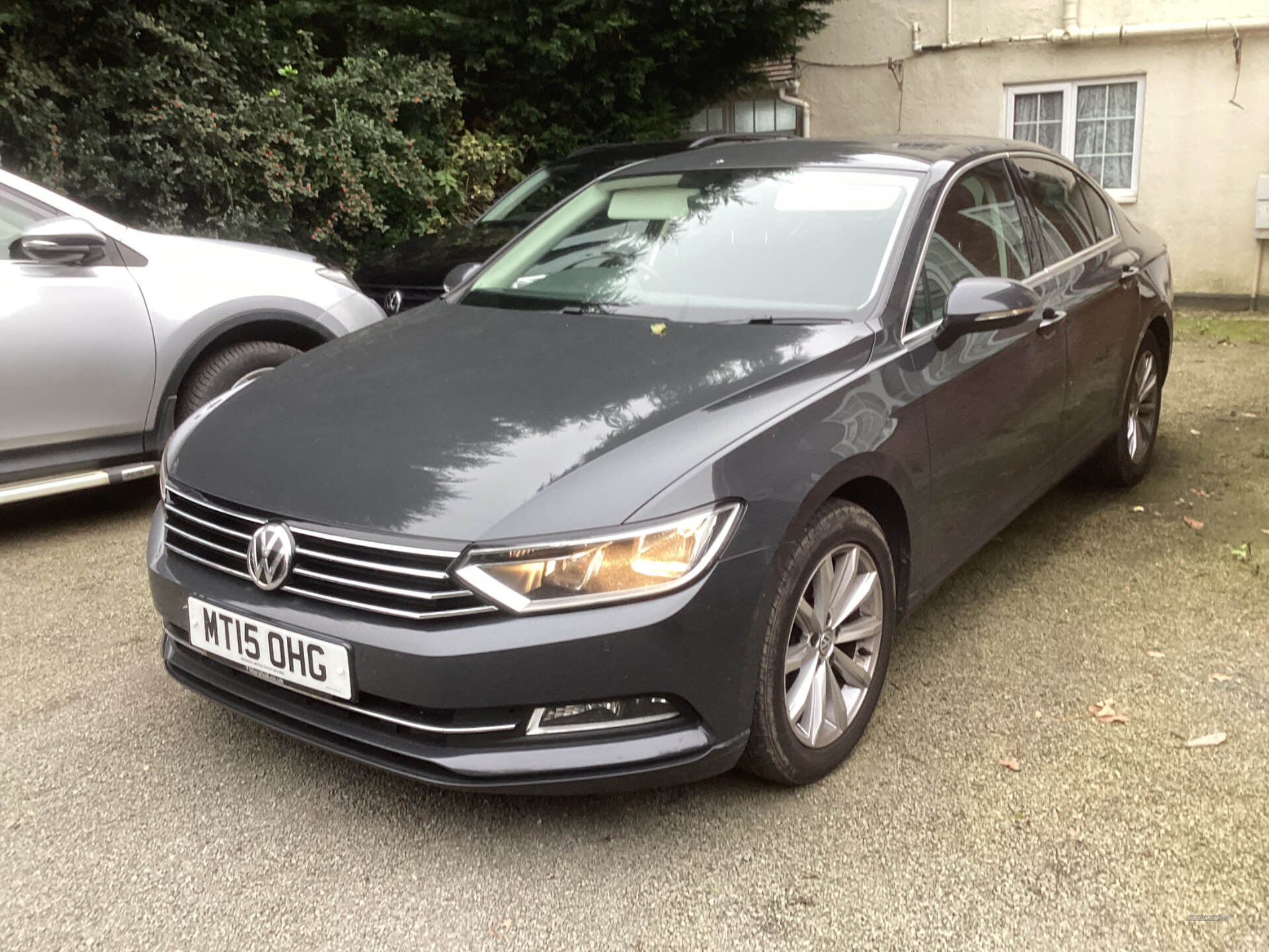 Volkswagen Passat DIESEL SALOON in Down