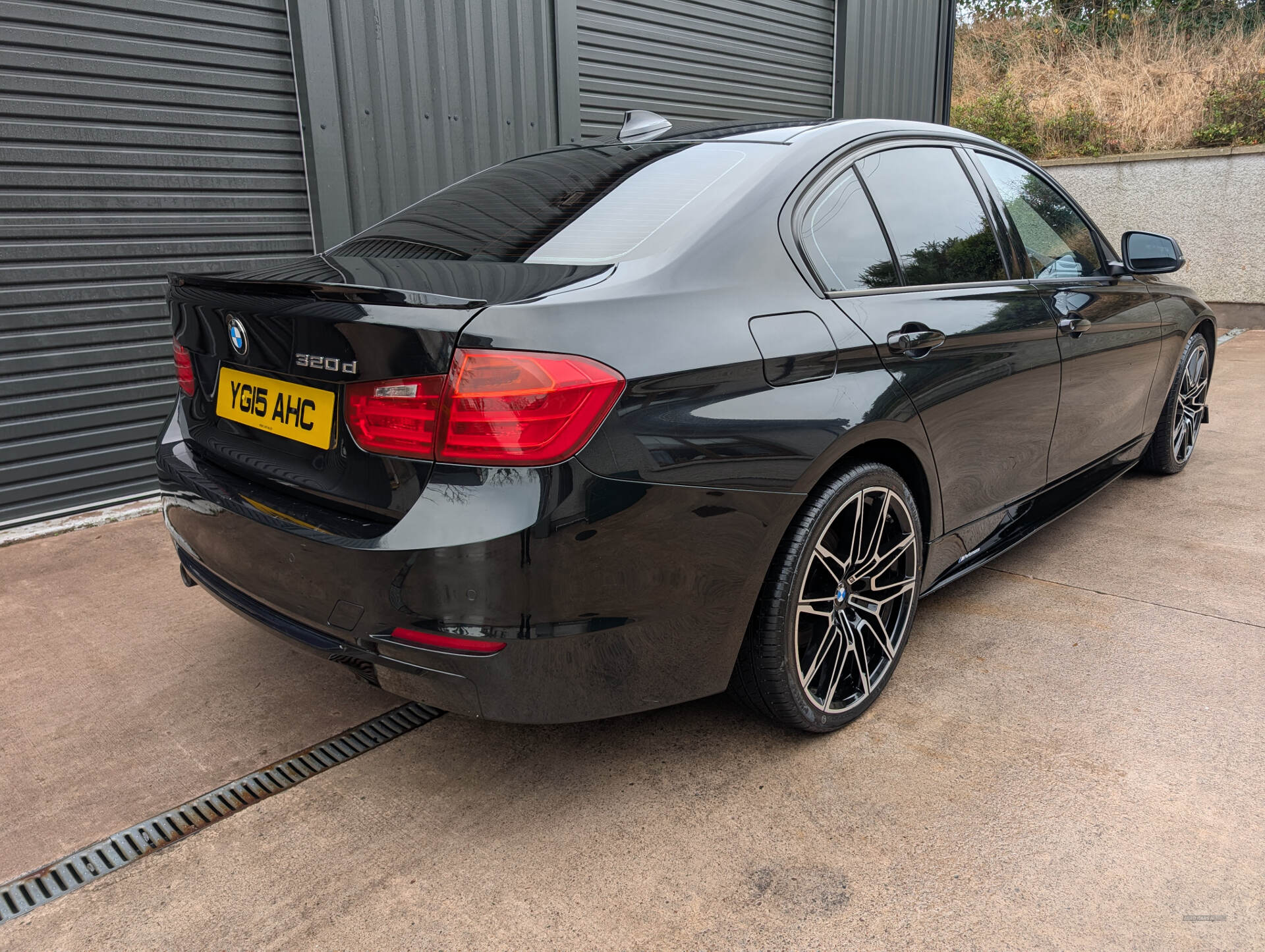 BMW 3 Series DIESEL SALOON in Tyrone