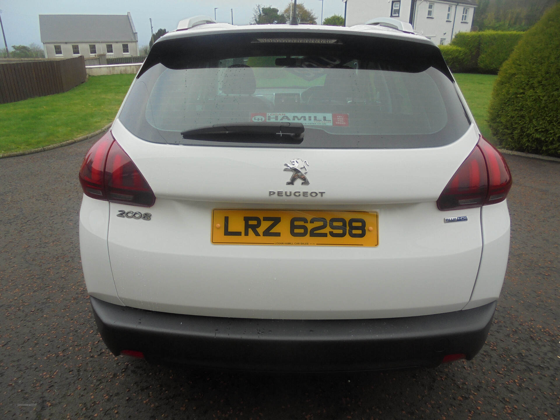 Peugeot 2008 DIESEL ESTATE in Antrim