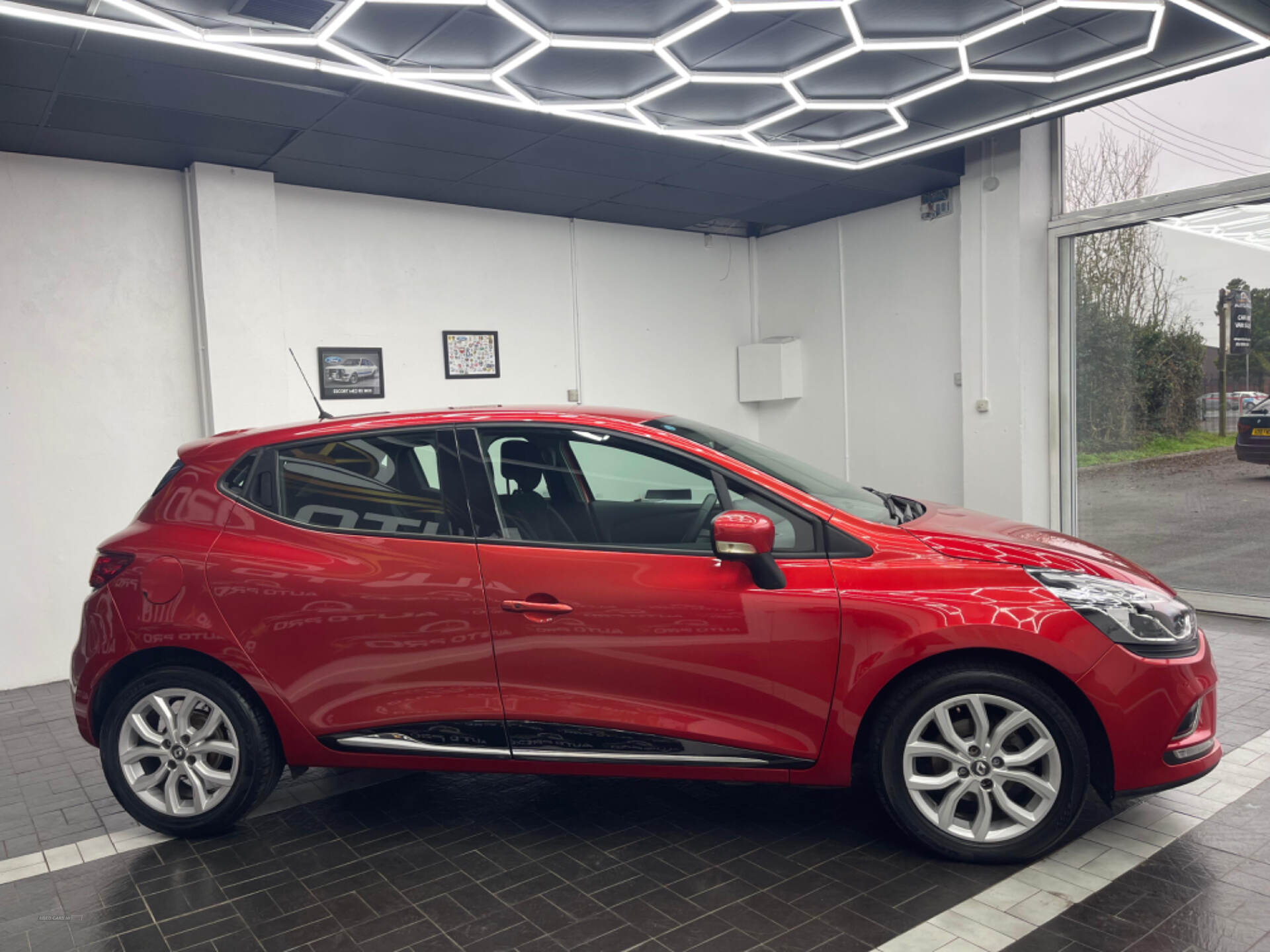 Renault Clio HATCHBACK in Antrim