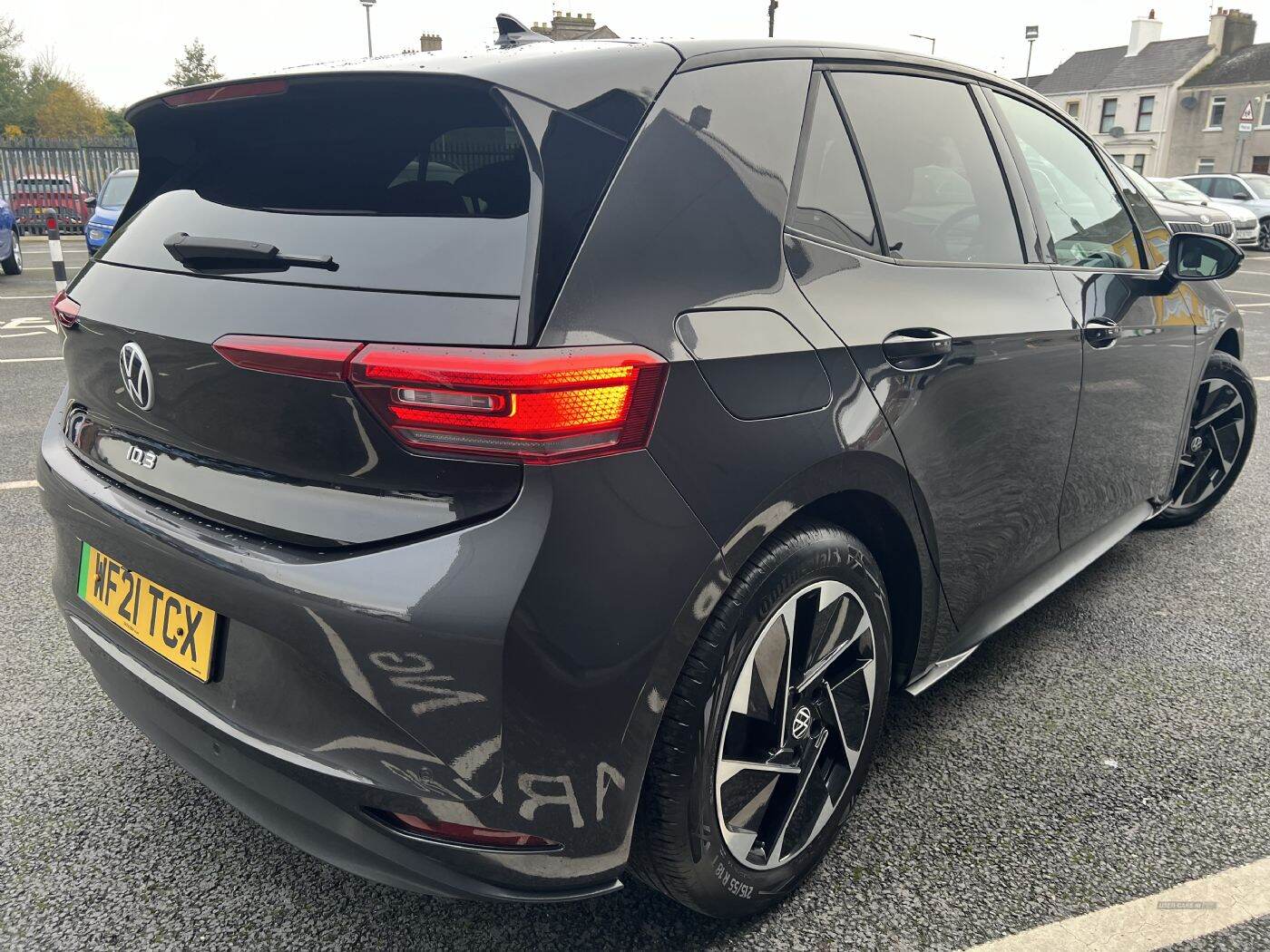 May 2021 Volkswagen ID.3 150kW Family Pro Performance 58kWh 5dr Auto