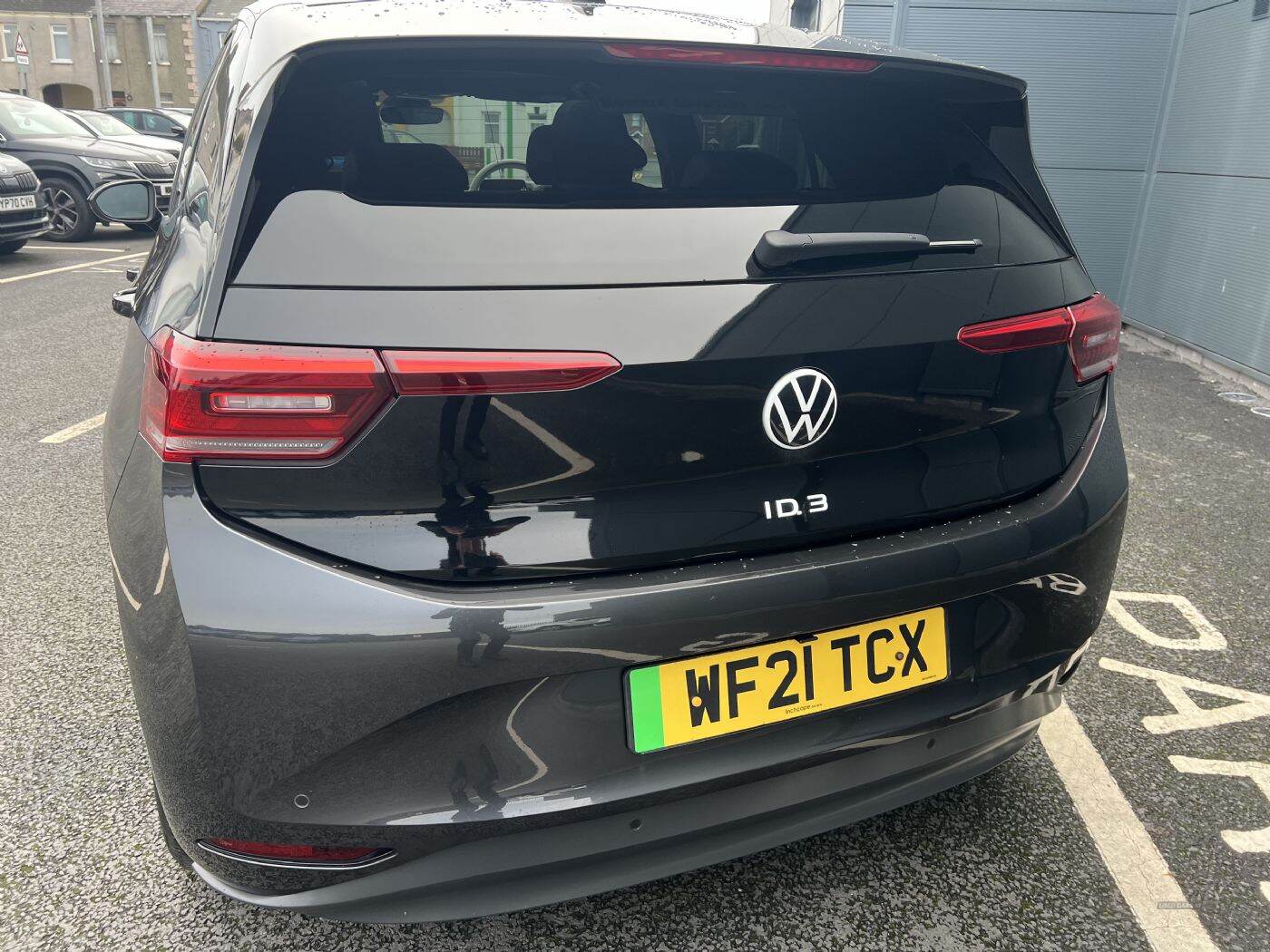 May 2021 Volkswagen ID.3 150kW Family Pro Performance 58kWh 5dr Auto