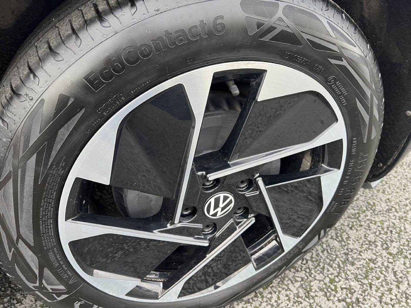 May 2021 Volkswagen ID.3 150kW Family Pro Performance 58kWh 5dr Auto