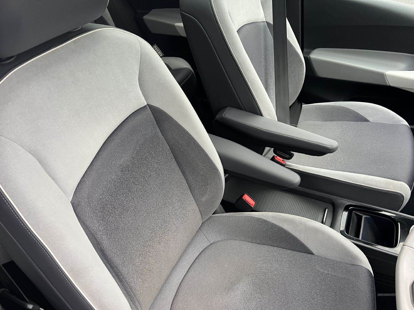 May 2021 Volkswagen ID.3 150kW Family Pro Performance 58kWh 5dr Auto