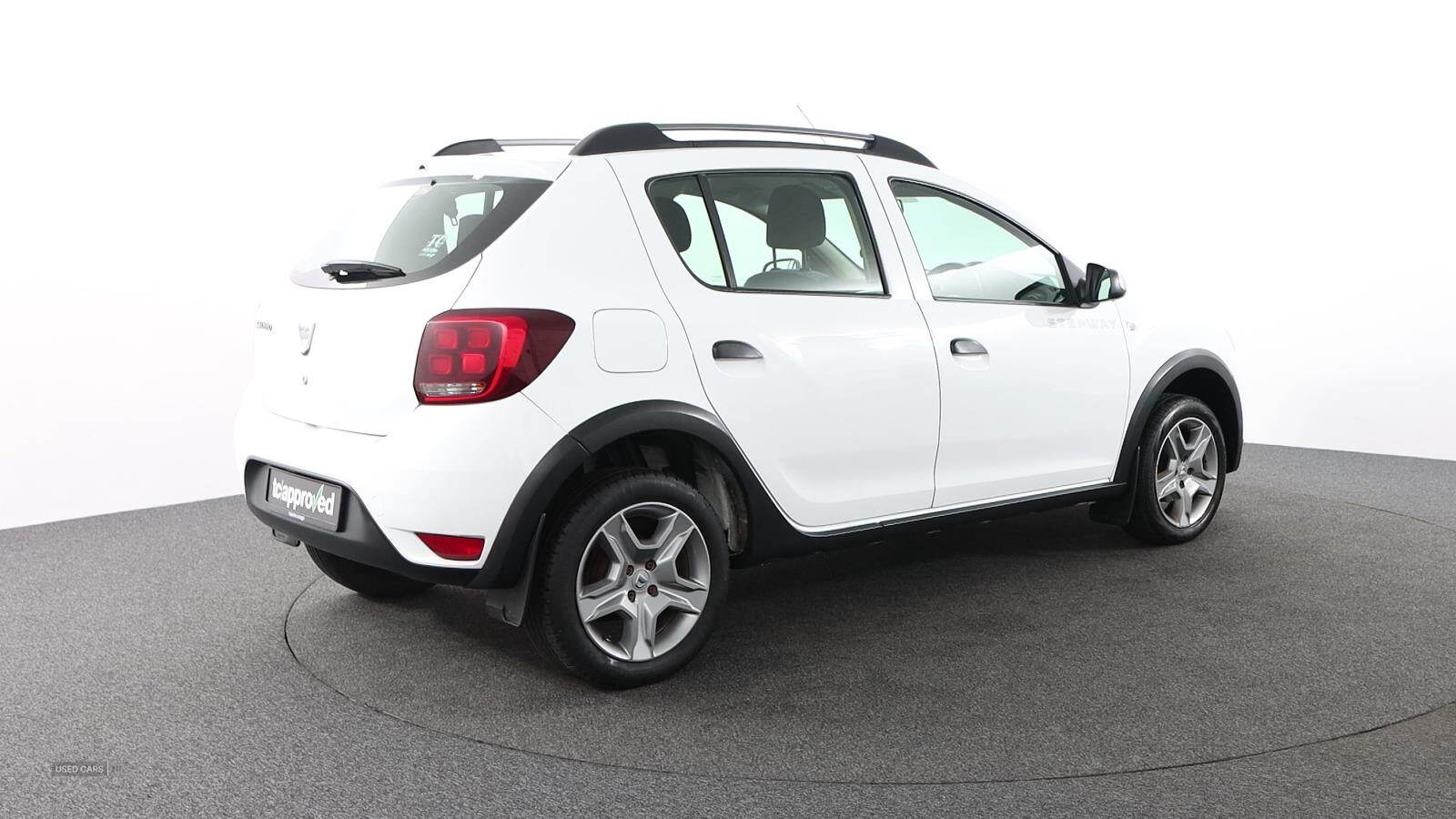 Aug 2020 Dacia Sandero Stepway 1.0 SCe Essential 5dr