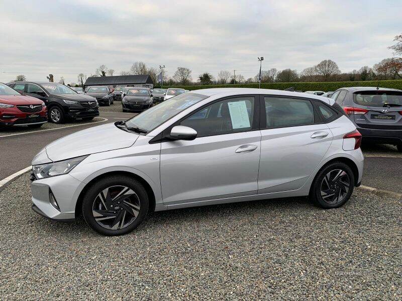 Sep 2021 Hyundai i20 1.0T GDi 48V MHD SE Connect 5dr