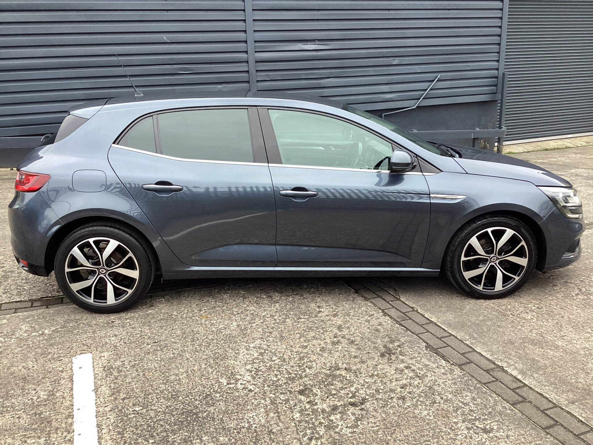 Mar 2021 Renault Megane 1.5 Blue dCi 115 Iconic 5dr