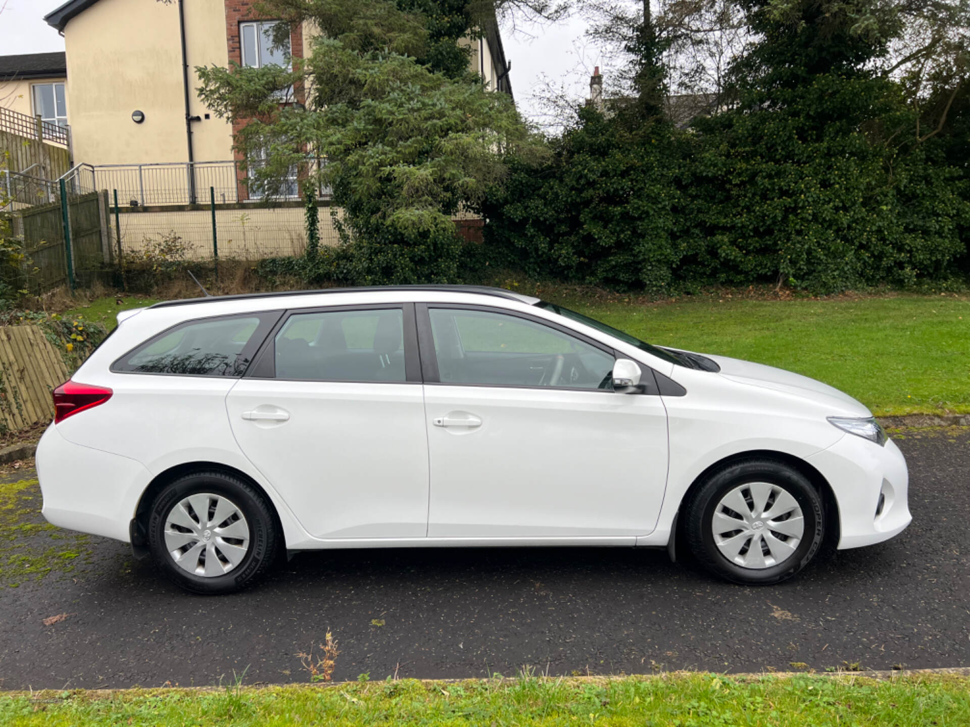 Toyota Auris DIESEL TOURING SPORT in Antrim