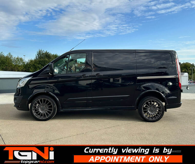 Mar 2014 Ford Transit Custom 2.2 TDCi 155ps Low Roof Van Sport