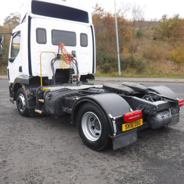 Daf LF55-220 Urban Tractor Unit with air suspension in Down