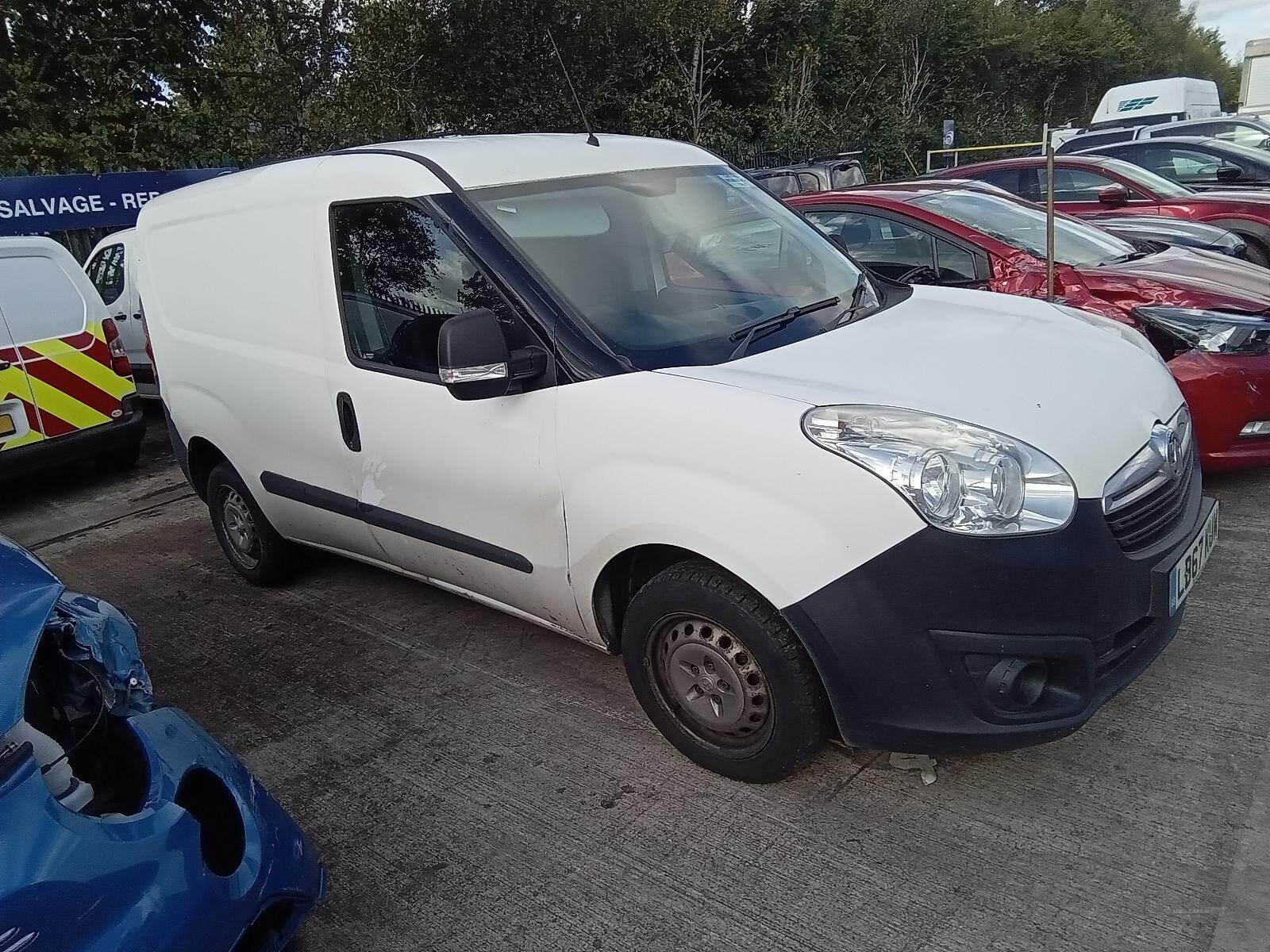 Dec 2017 Vauxhall Combo 2000 1.3 CDTI 16V 95ps H1 Van Euro 6