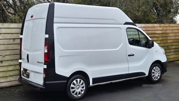 Renault Trafic SWB DIESEL in Antrim