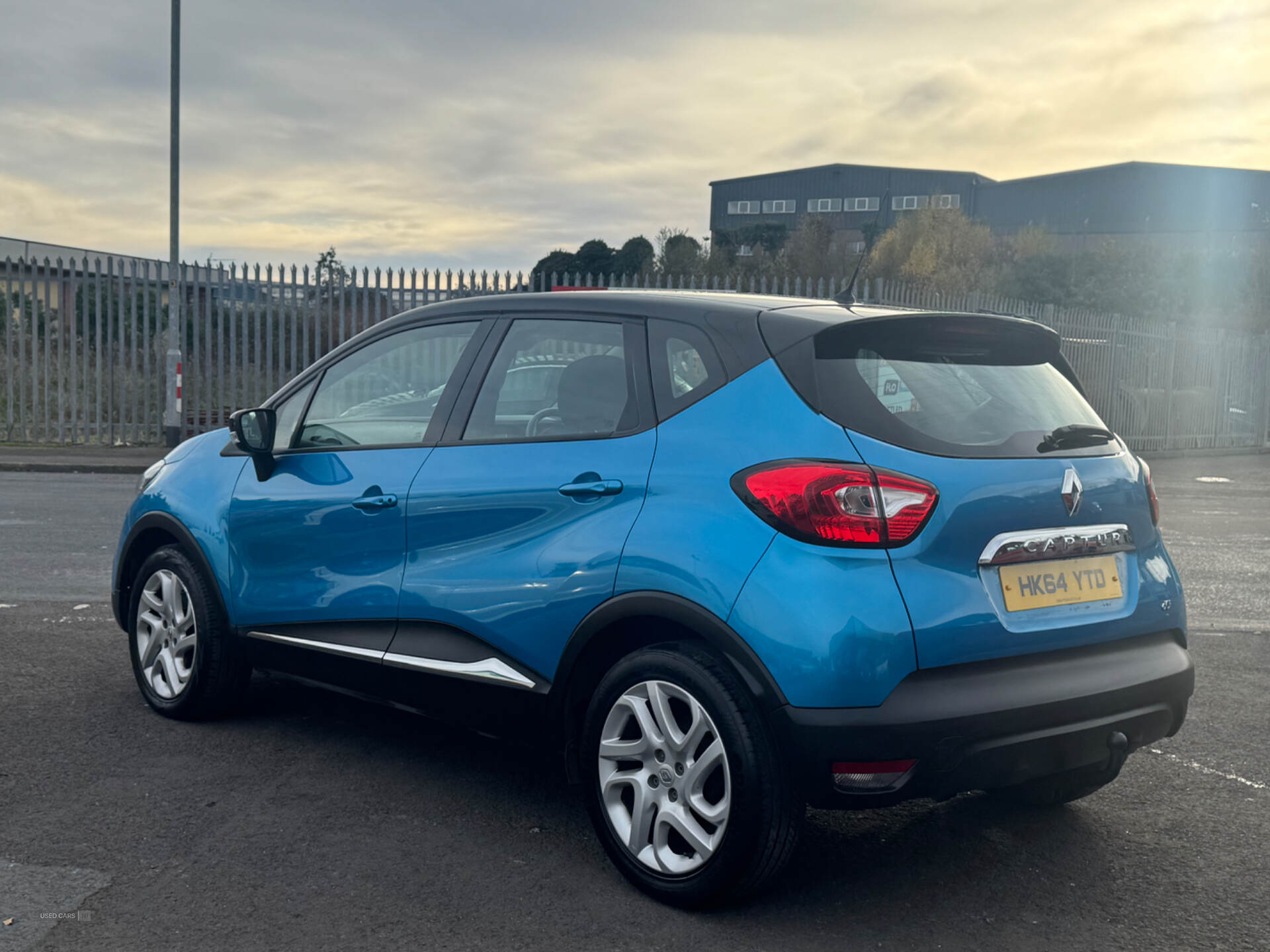 Renault Captur DIESEL HATCHBACK in Down