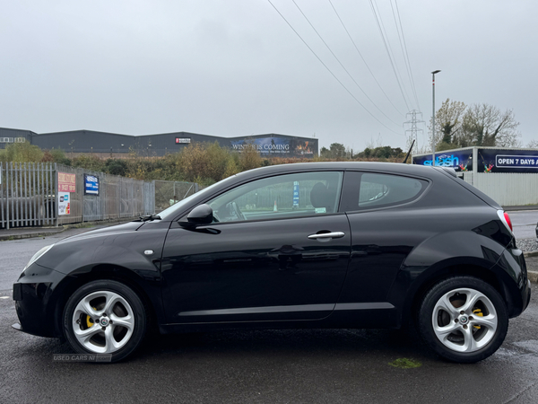 Alfa Romeo MiTo HATCHBACK in Down