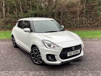 Suzuki Swift HAT 1.4 48V HYBRID SPORT in Down