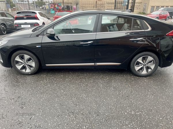 Hyundai Ioniq ELECTRIC HATCHBACK in Down