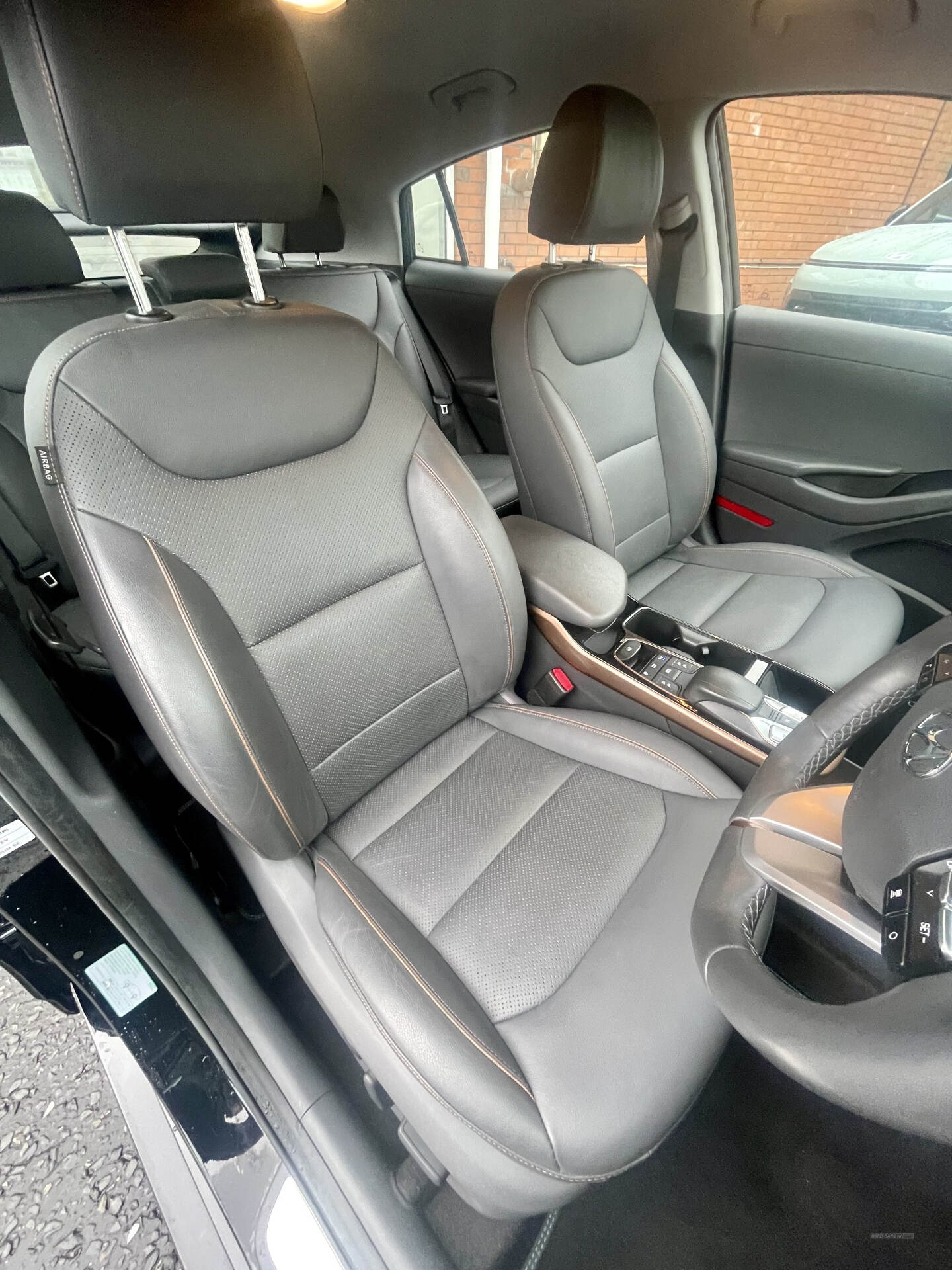 Hyundai Ioniq ELECTRIC HATCHBACK in Down