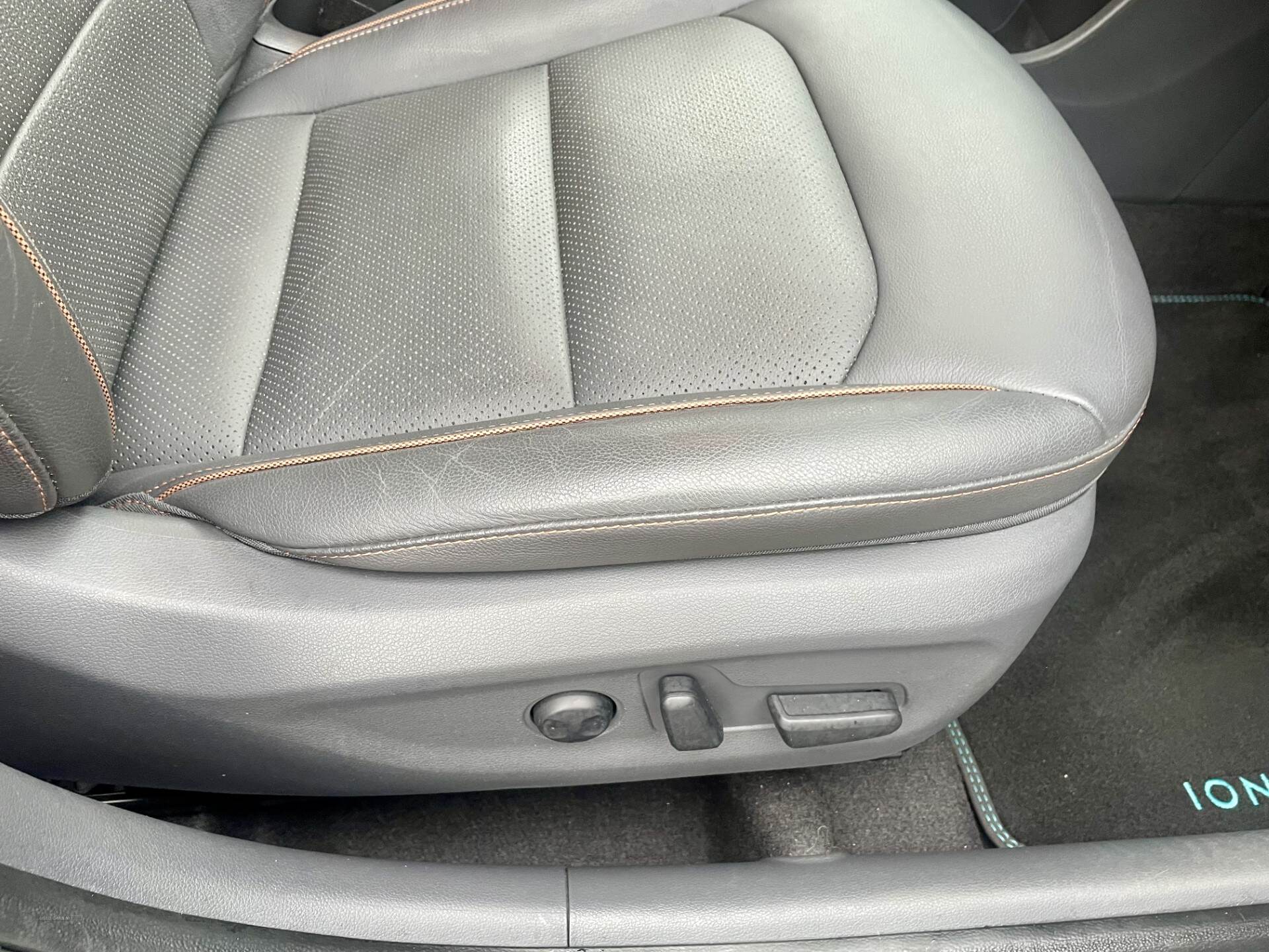Hyundai Ioniq ELECTRIC HATCHBACK in Down