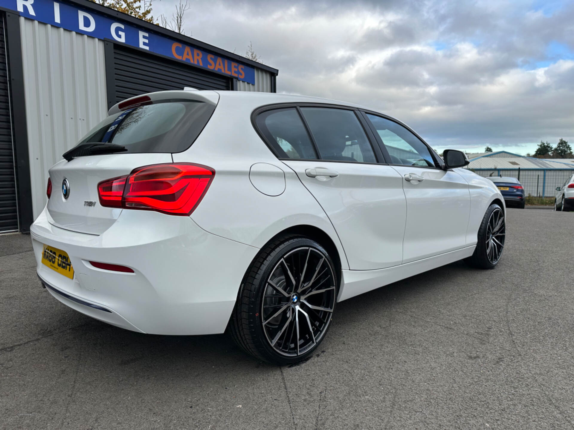 Nov 2018 BMW 1 Series 118i [1.5] Sport 5dr [Nav/Servotronic] Step Auto