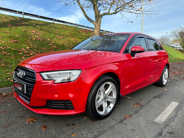 Audi A3 DIESEL SPORTBACK in Down