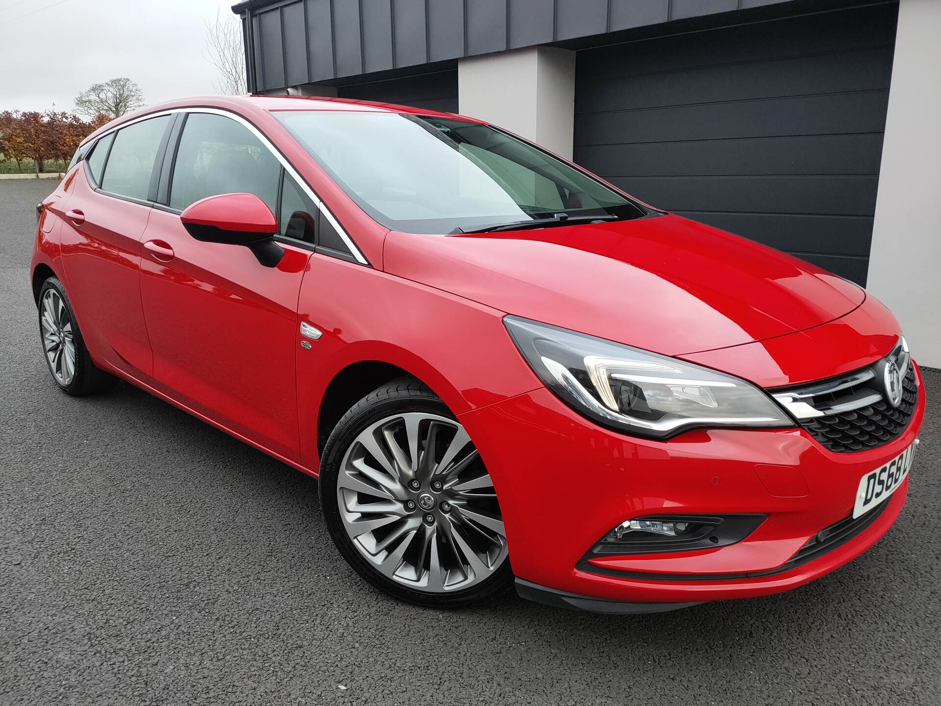 Vauxhall Astra HATCHBACK in Armagh