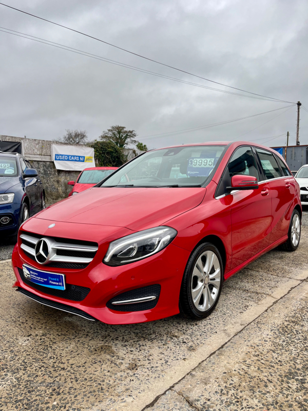 Mercedes B-Class HATCHBACK in Down