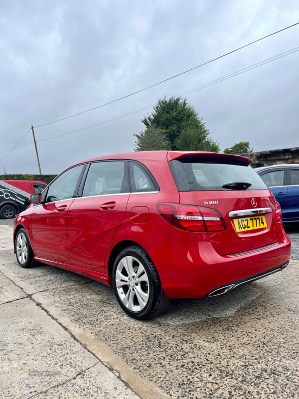 Mercedes B-Class HATCHBACK in Down