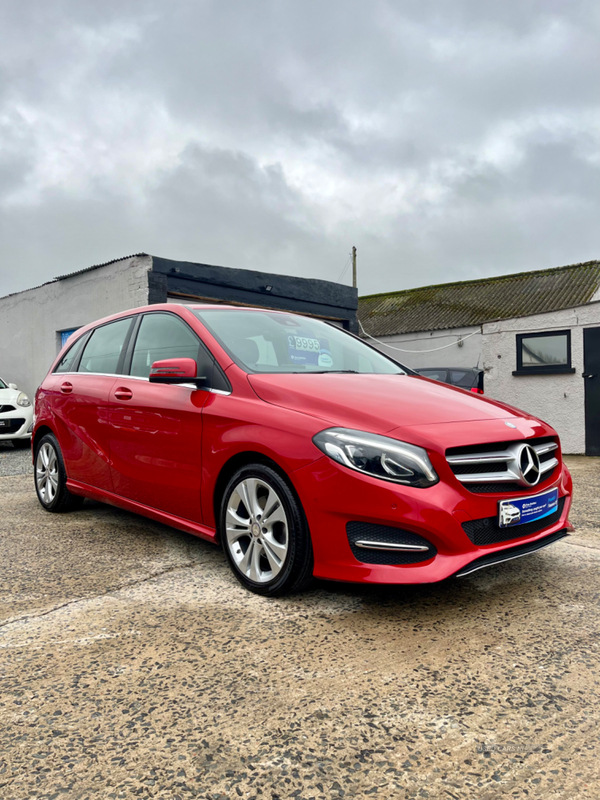 Mercedes B-Class HATCHBACK in Down