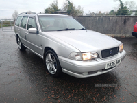 Volvo V70 Classic 2.4 5dr Auto [140bhp] in Antrim