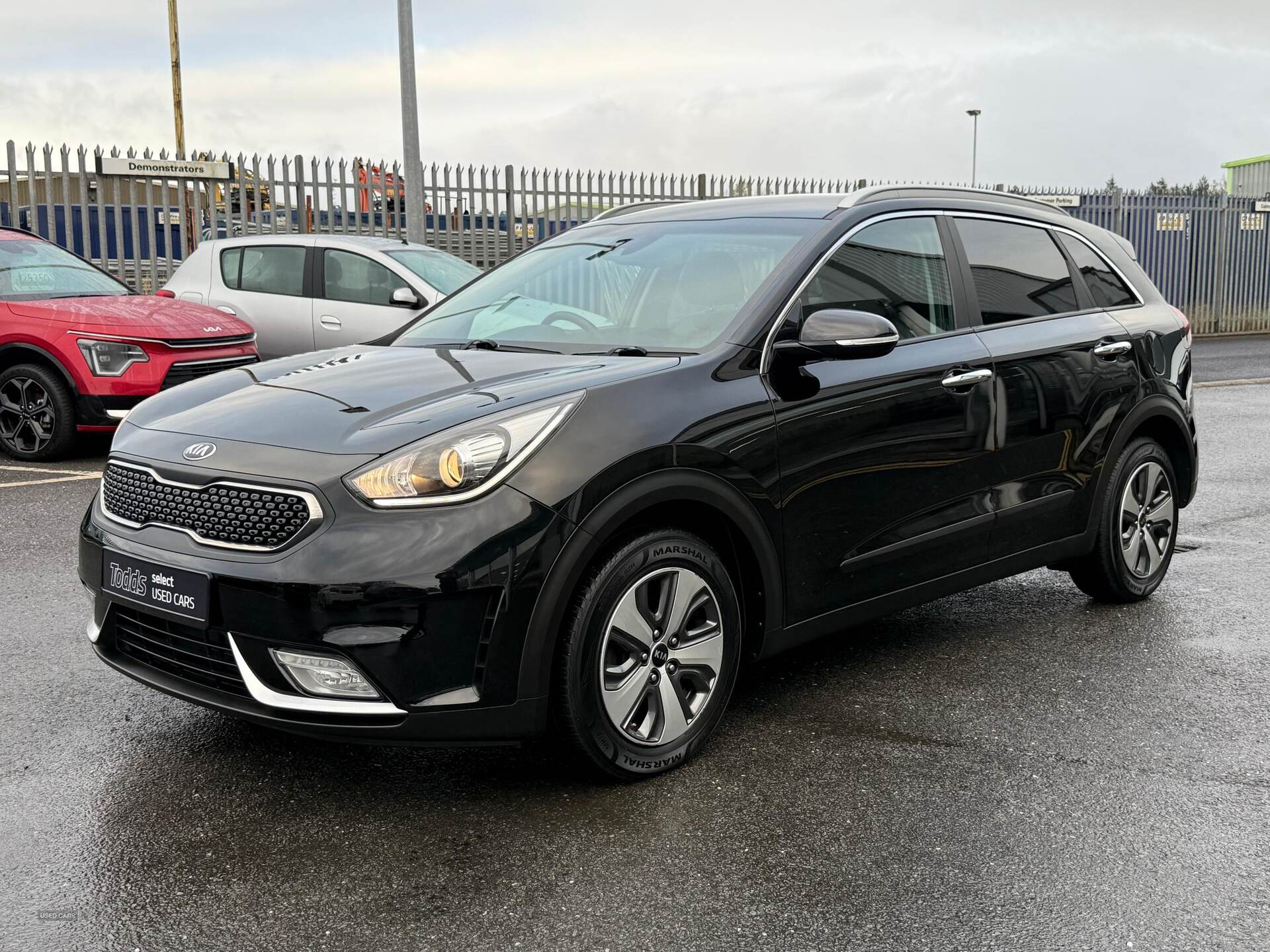 Jan 2017 Kia Niro 1.6 GDi Hybrid 2 5dr DCT