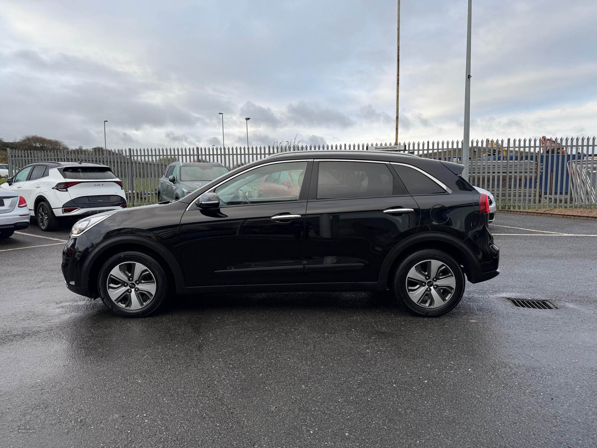 Jan 2017 Kia Niro 1.6 GDi Hybrid 2 5dr DCT