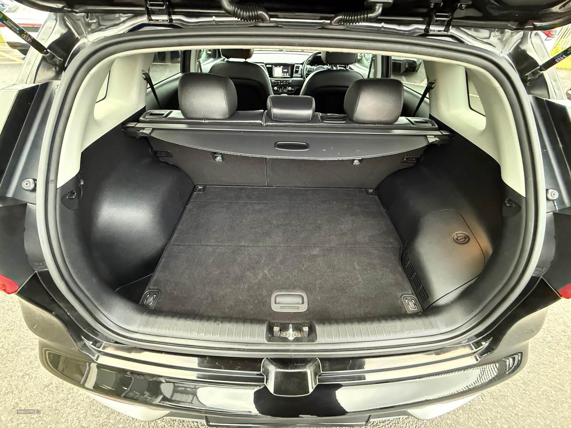 Jan 2017 Kia Niro 1.6 GDi Hybrid 2 5dr DCT