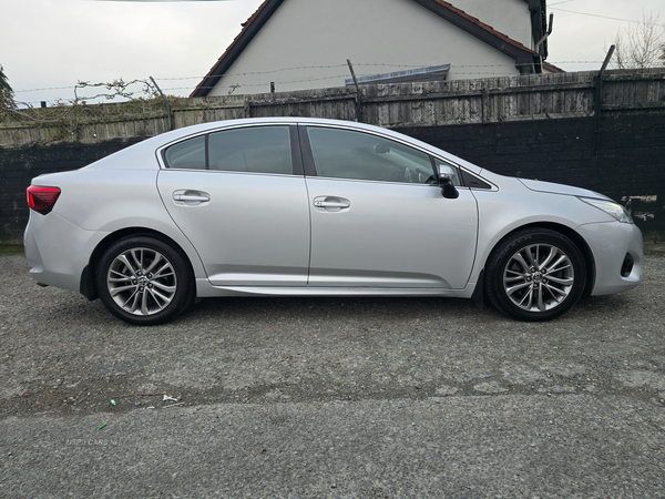 Toyota Avensis DIESEL SALOON in Down