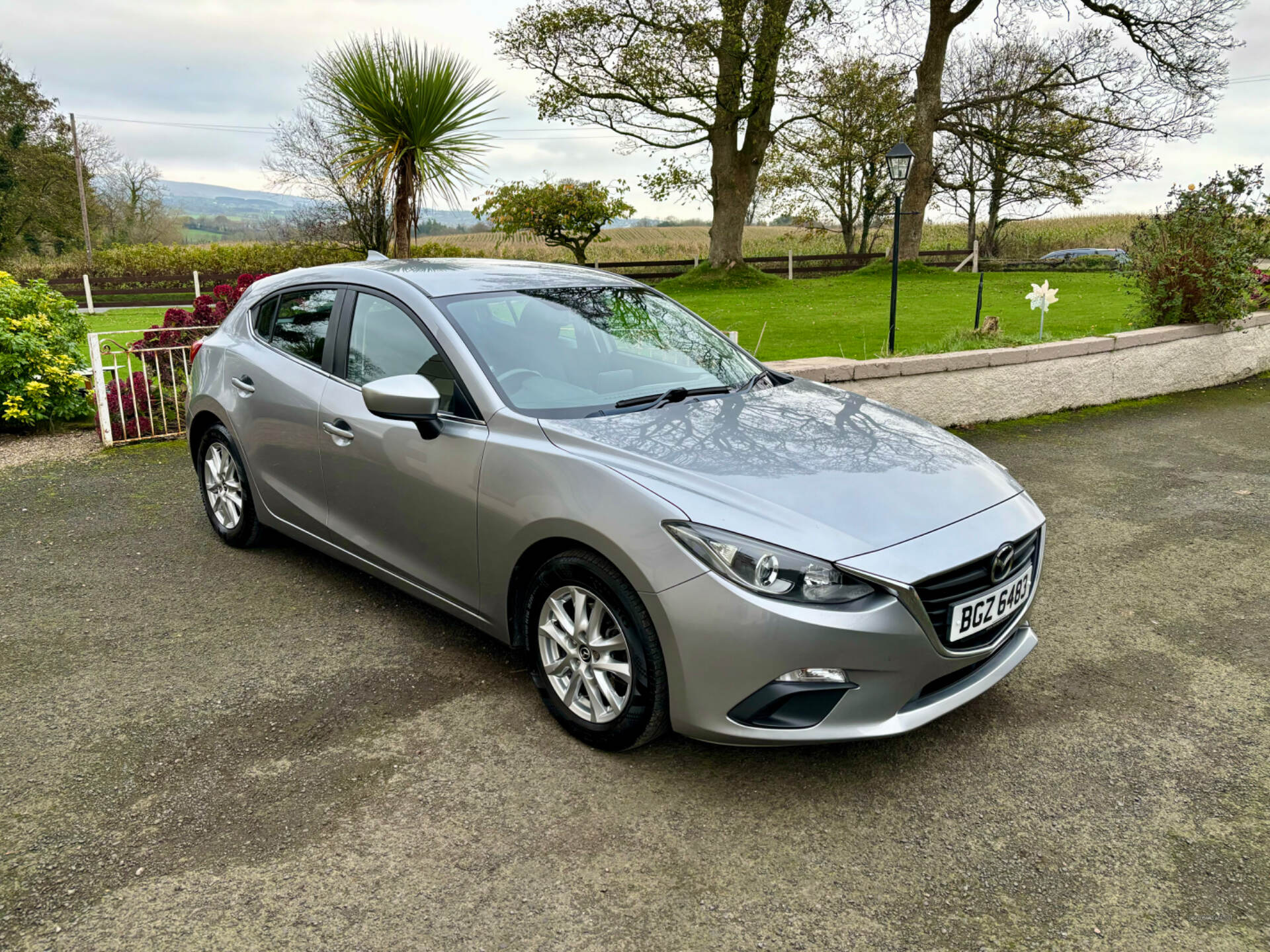 Mar 2016 Mazda Mazda3 2.0 SE Nav 5dr