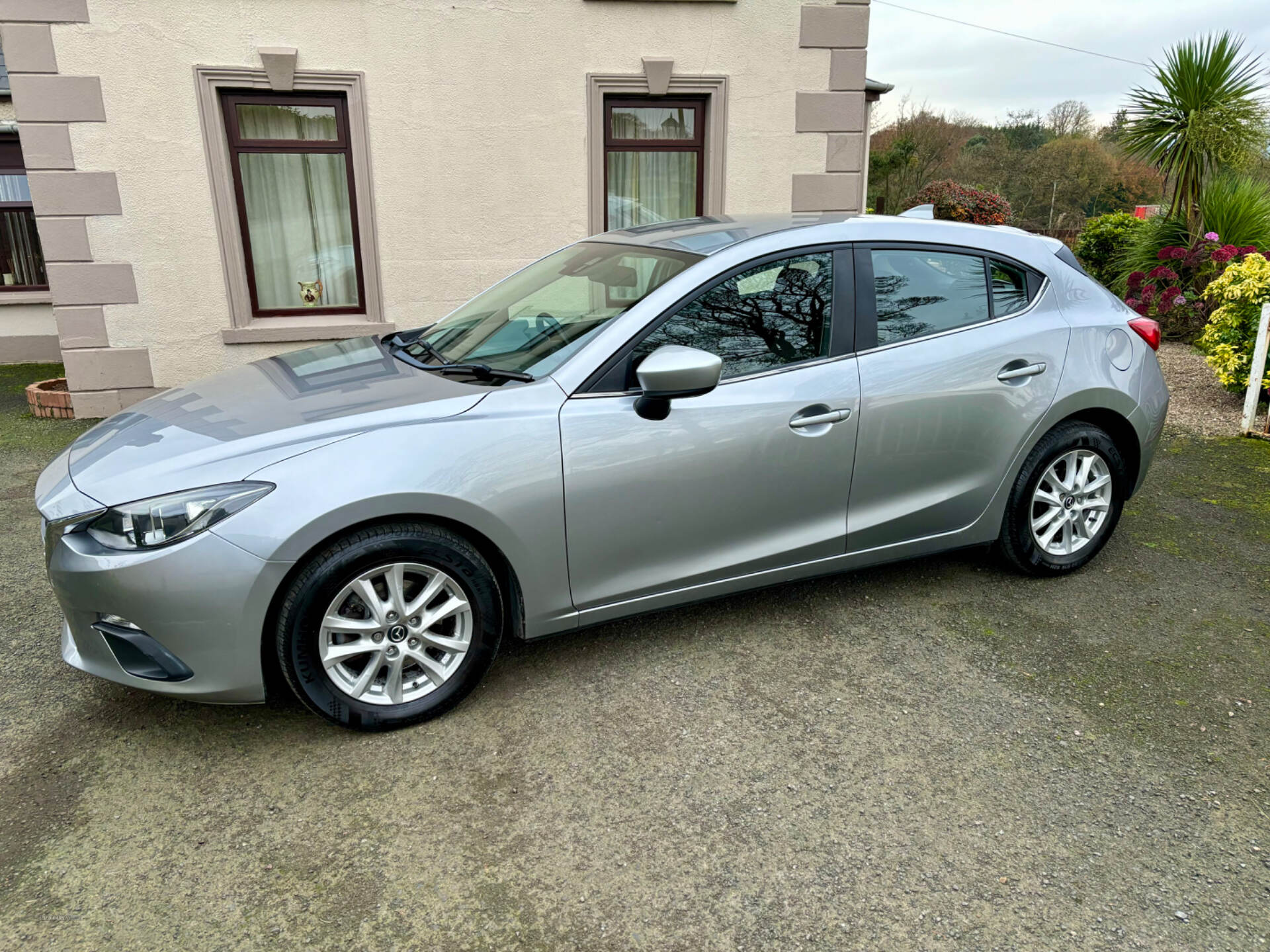 Mar 2016 Mazda Mazda3 2.0 SE Nav 5dr