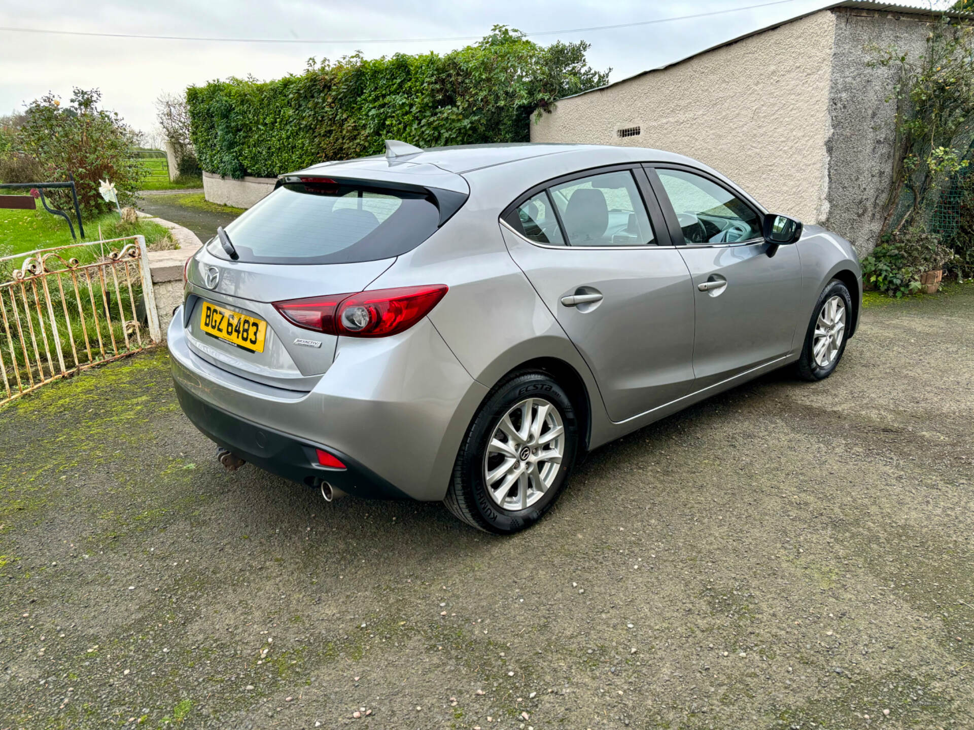 Mar 2016 Mazda Mazda3 2.0 SE Nav 5dr