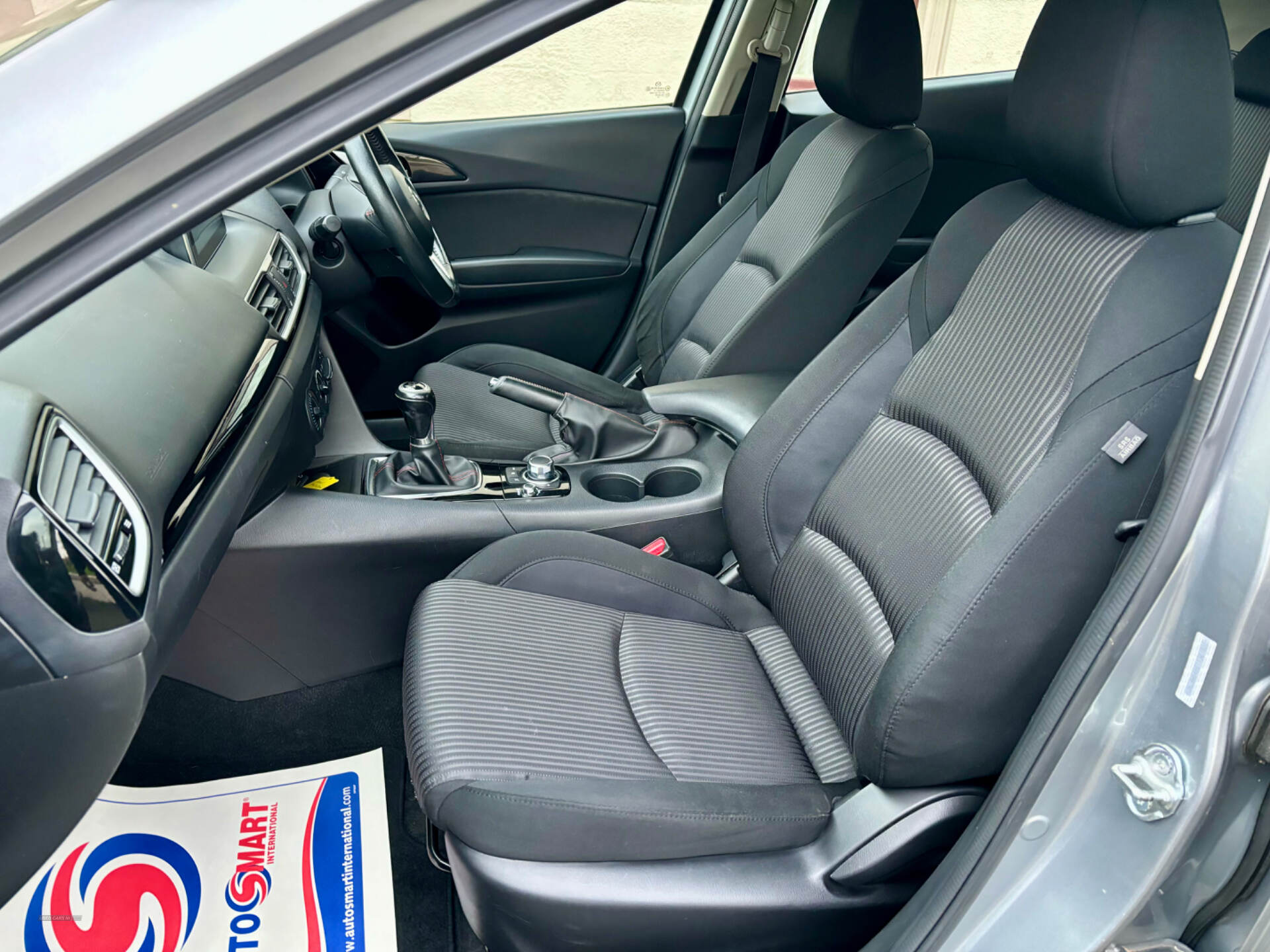 Mar 2016 Mazda Mazda3 2.0 SE Nav 5dr