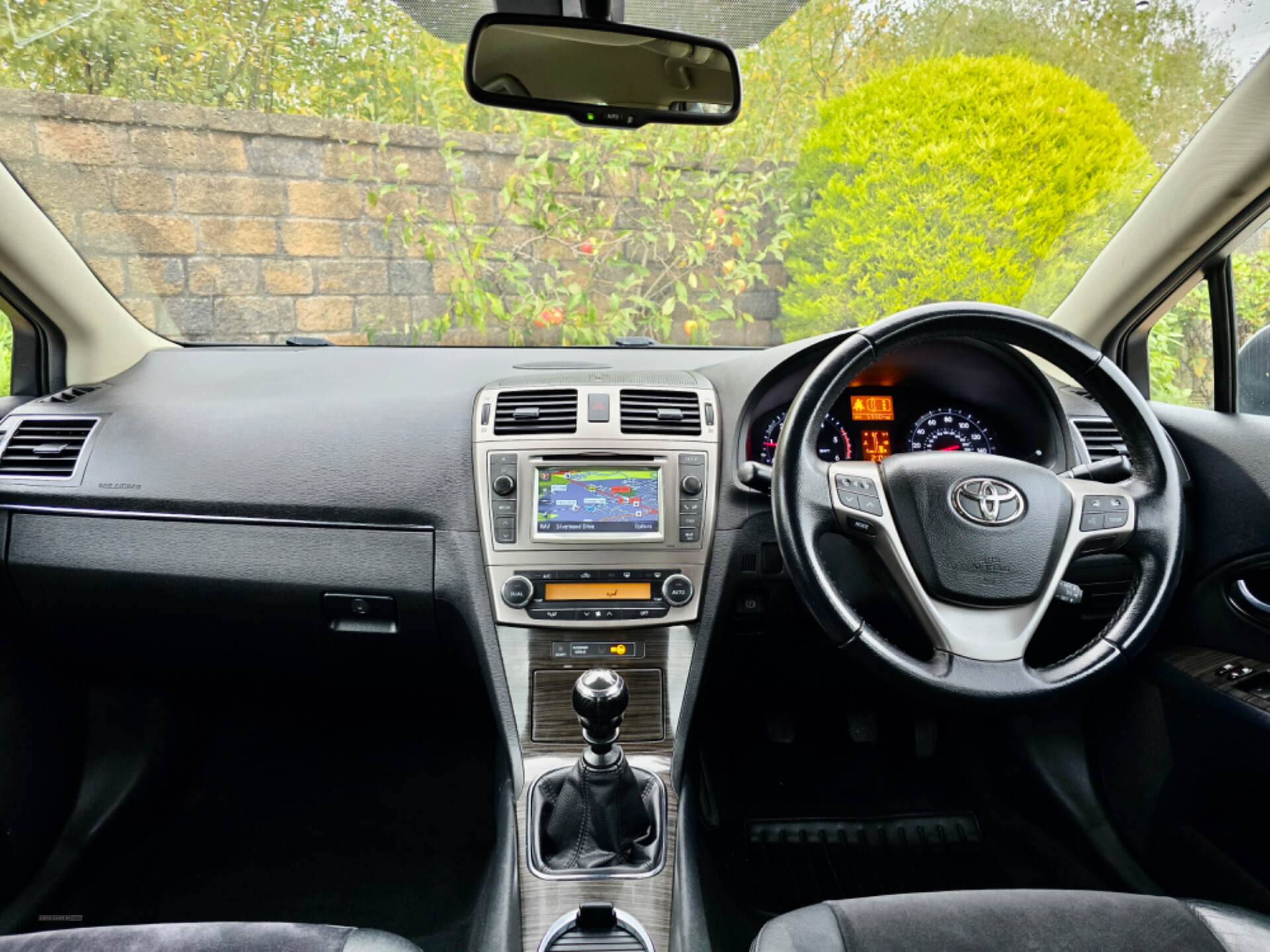 Toyota Avensis DIESEL SALOON in Armagh