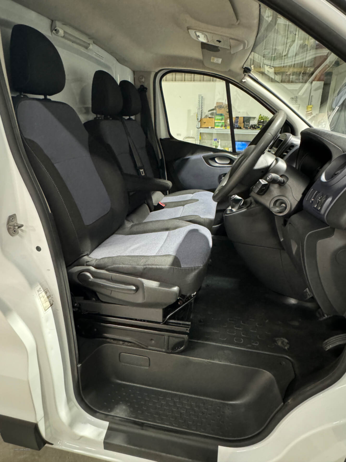 Vauxhall Vivaro L1 DIESEL in Down