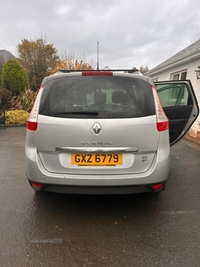 Renault Grand Scenic 1.6 dCi Dynamique TomTom Energy 5dr in Armagh