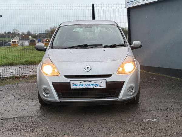 Renault Clio HATCHBACK in Tyrone