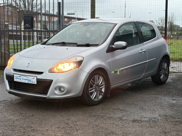 Renault Clio HATCHBACK in Tyrone