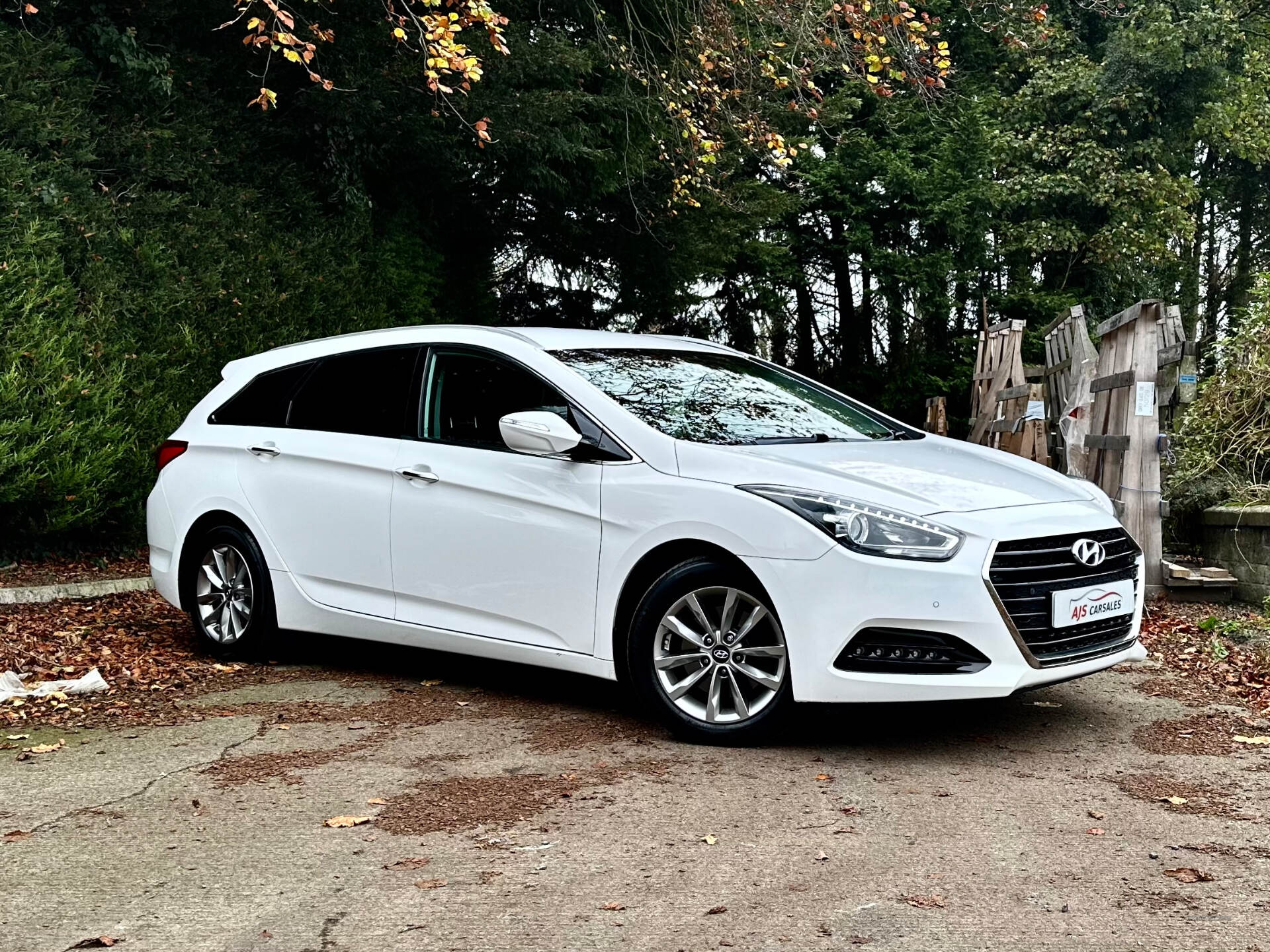 Hyundai i40 DIESEL TOURER in Antrim