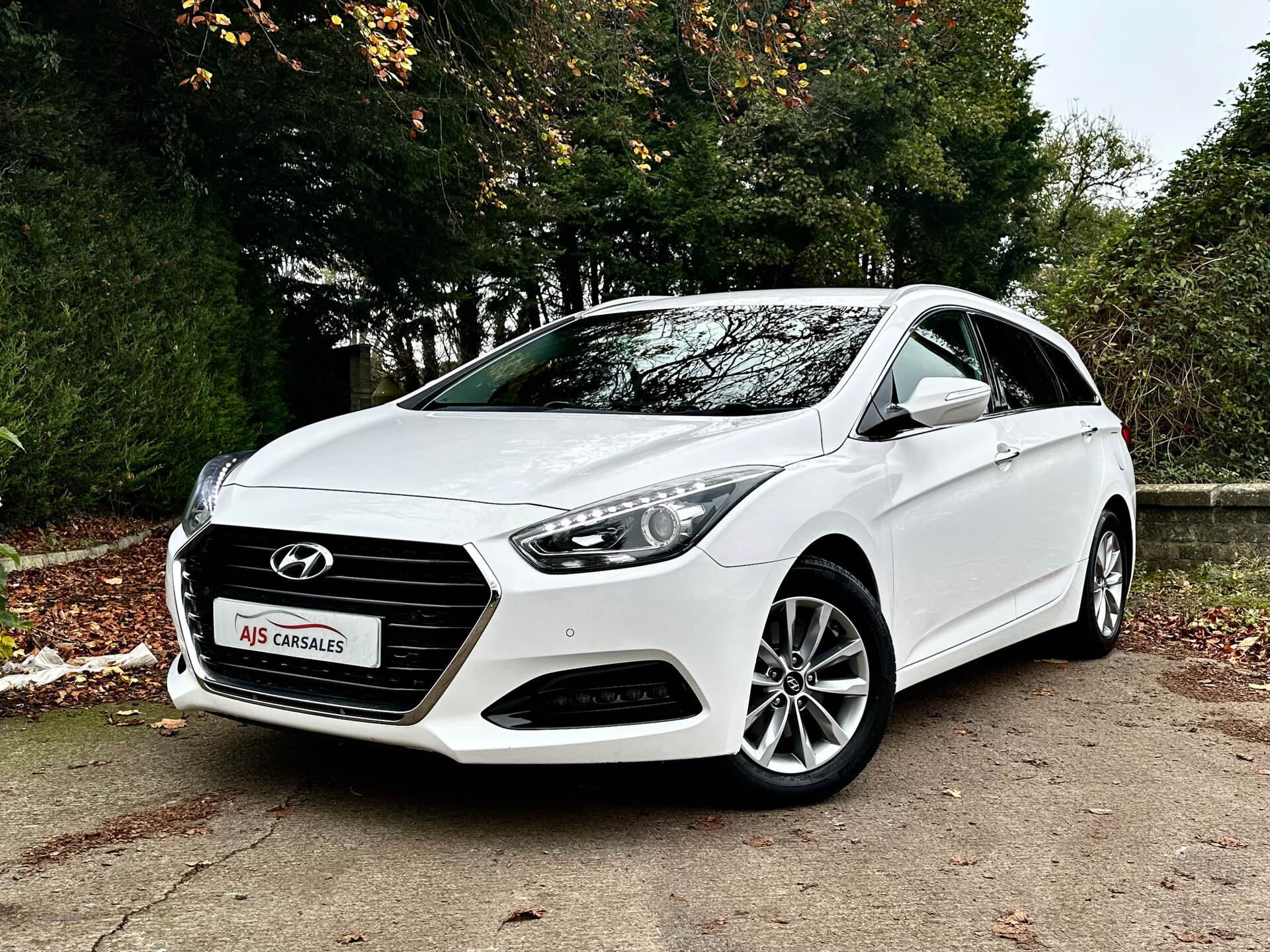 Hyundai i40 DIESEL TOURER in Antrim