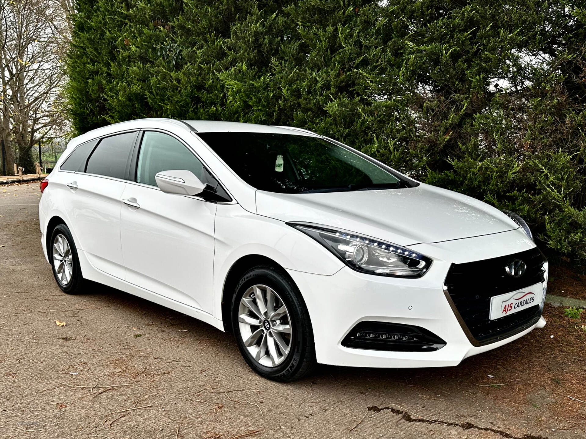 Hyundai i40 DIESEL TOURER in Antrim