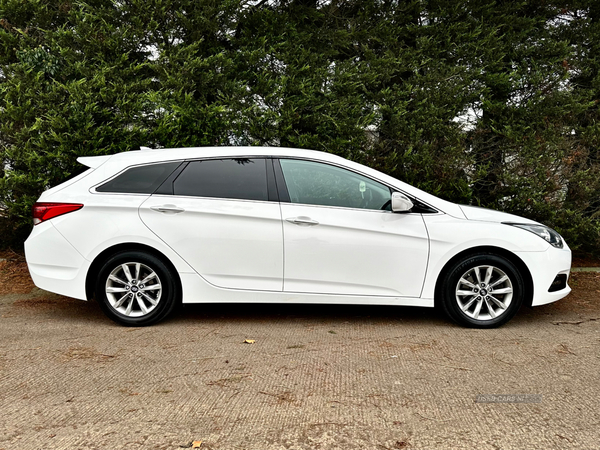 Hyundai i40 DIESEL TOURER in Antrim